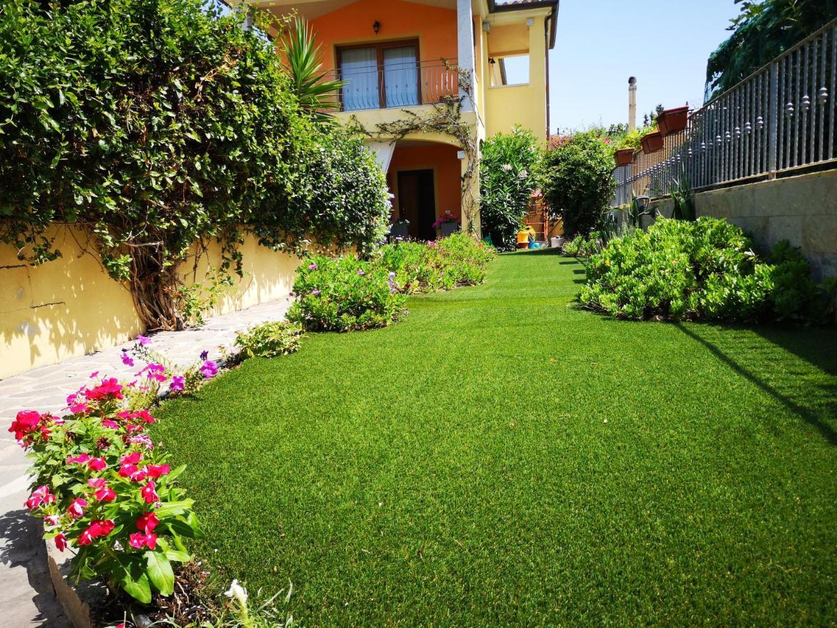 Вилла Casa Con Giardino Ольбия Экстерьер фото